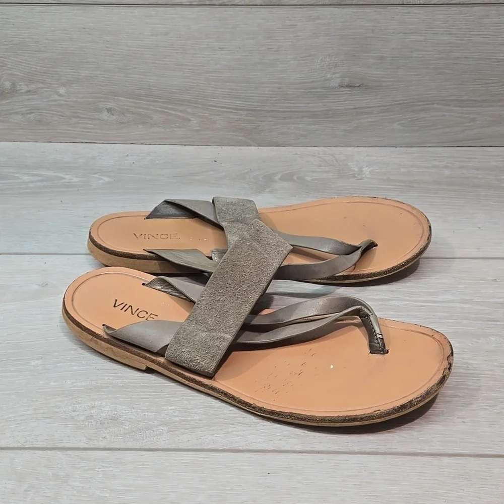 Vince Women Sandals Leather Thong Flats shoes sz 7M